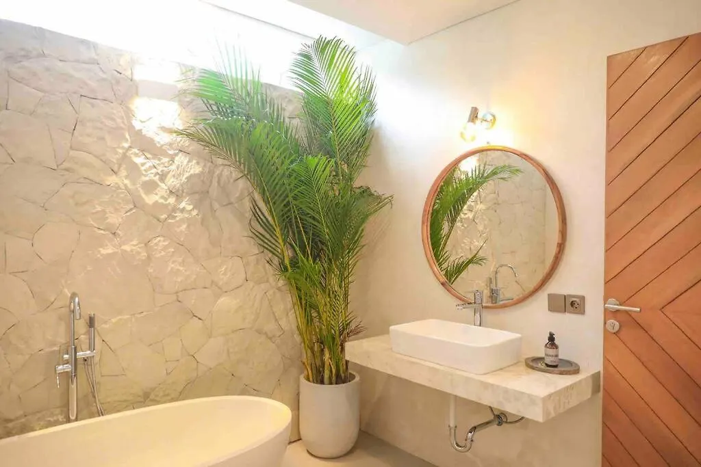 סמיניאק Villa Efire-3 Bedroom With Pool